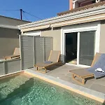 Comodo Apartment