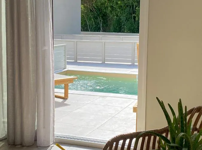 Comodo דירה נידרי